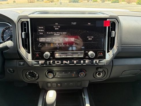 New 2026 Nissan Frontier SV AWD/4WD image 18