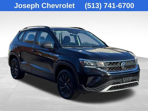 Used 2024 Volkswagen Taos S image 3