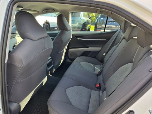 Used 2021 Toyota Camry LE FWD image 35