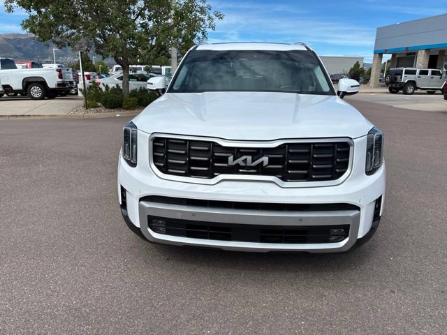 Used 2024 Kia Telluride SX Prestige w/ Towing Package AWD/4WD image 2