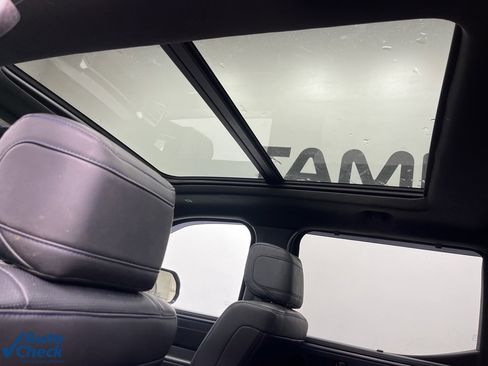 Used 2024 Toyota Tundra Platinum image 16