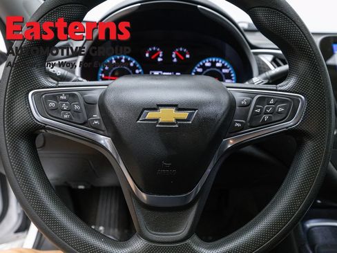 Used 2025 Chevrolet Malibu LT FWD image 10