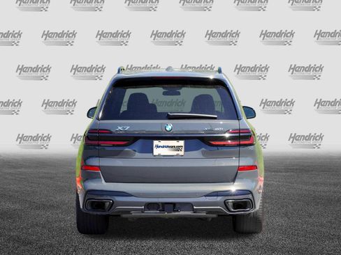 Certified 2024 BMW X7 xDrive40i w/ M Sport Package AWD/4WD image 7