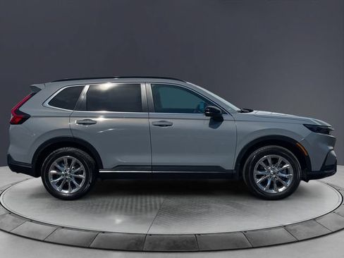 Used 2025 Honda CR-V Sport image 6