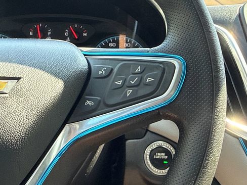 Used 2021 Chevrolet Equinox LS FWD image 28