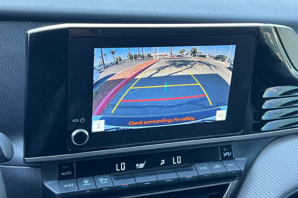 Certified 2025 Toyota Camry SE FWD image 21