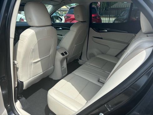 Used 2021 Buick Envision Essence image 12