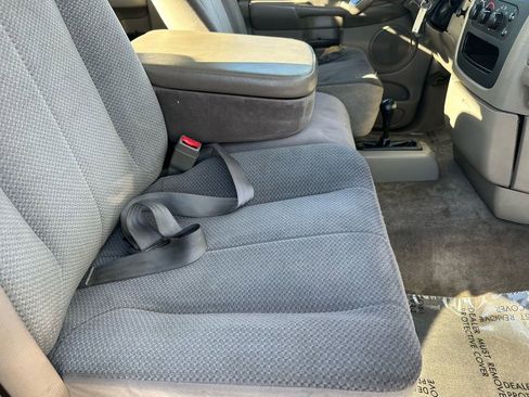 Used 2004 Dodge Ram 2500 Truck SLT w/ Trailer Tow Group image 15