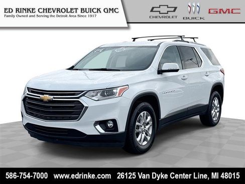 Certified 2018 Chevrolet Traverse LT w/ LPO, Floor Liner Package AWD/4WD image 1