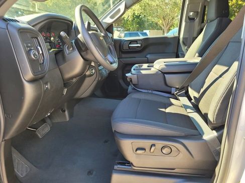 New 2025 Chevrolet Silverado 1500 Custom image 14