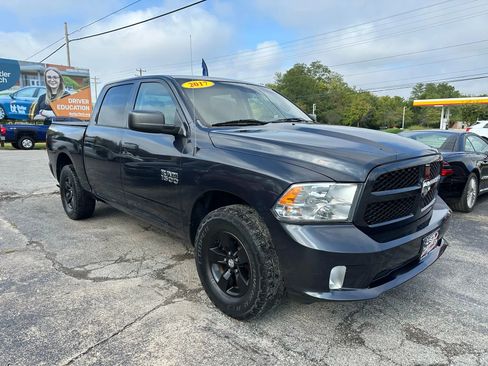 Used 2017 RAM 1500 Express image 8