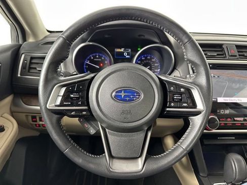 Used 2018 Subaru Outback 2.5i Limited AWD/4WD image 14