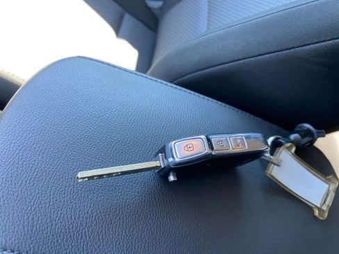 Used 2025 Kia Soul LX w/ LX Technology Package image 21