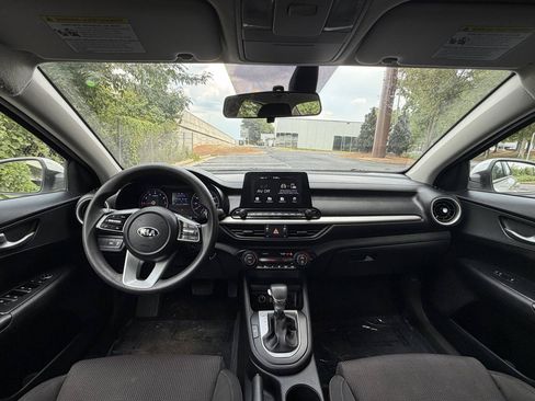 Used 2019 Kia Forte Sedan FWD image 19