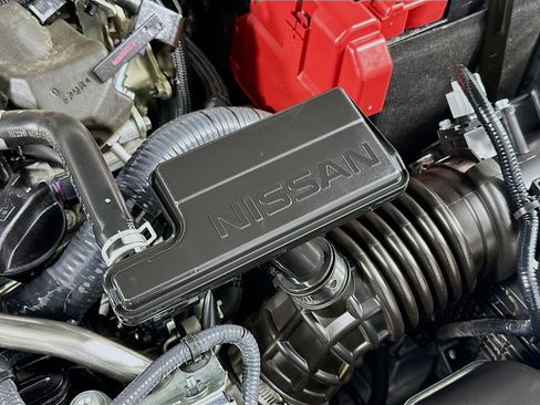 Used 2025 Nissan Sentra SV FWD image 39