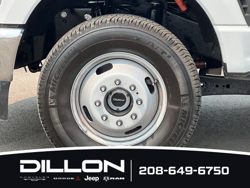 Used 2025 Ford F350 XL w/ XL Driver Assist Package AWD/4WD image 28