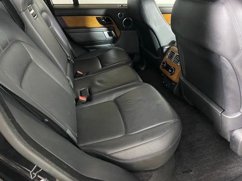 Used 2019 Land Rover Range Rover Supercharged image 28