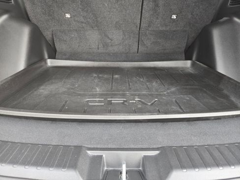 Certified 2025 Honda CR-V EX image 9
