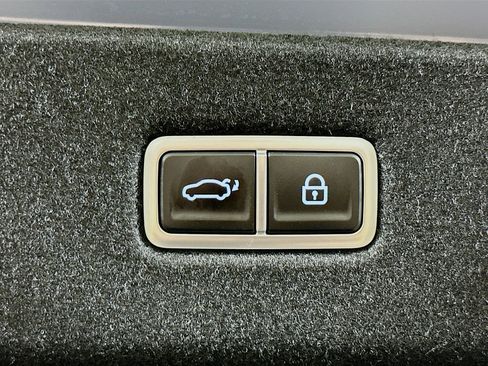 Used 2024 Hyundai Ioniq 6 SE image 28