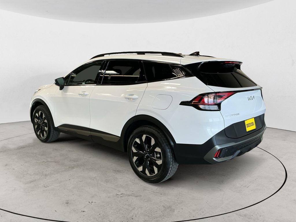Used 2023 Kia Sportage X-Line AWD/4WD image 11
