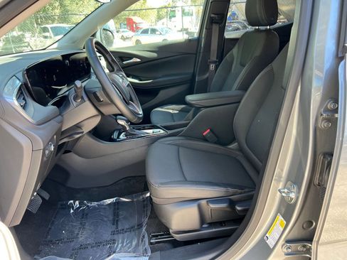 Used 2025 Buick Encore GX Preferred image 21