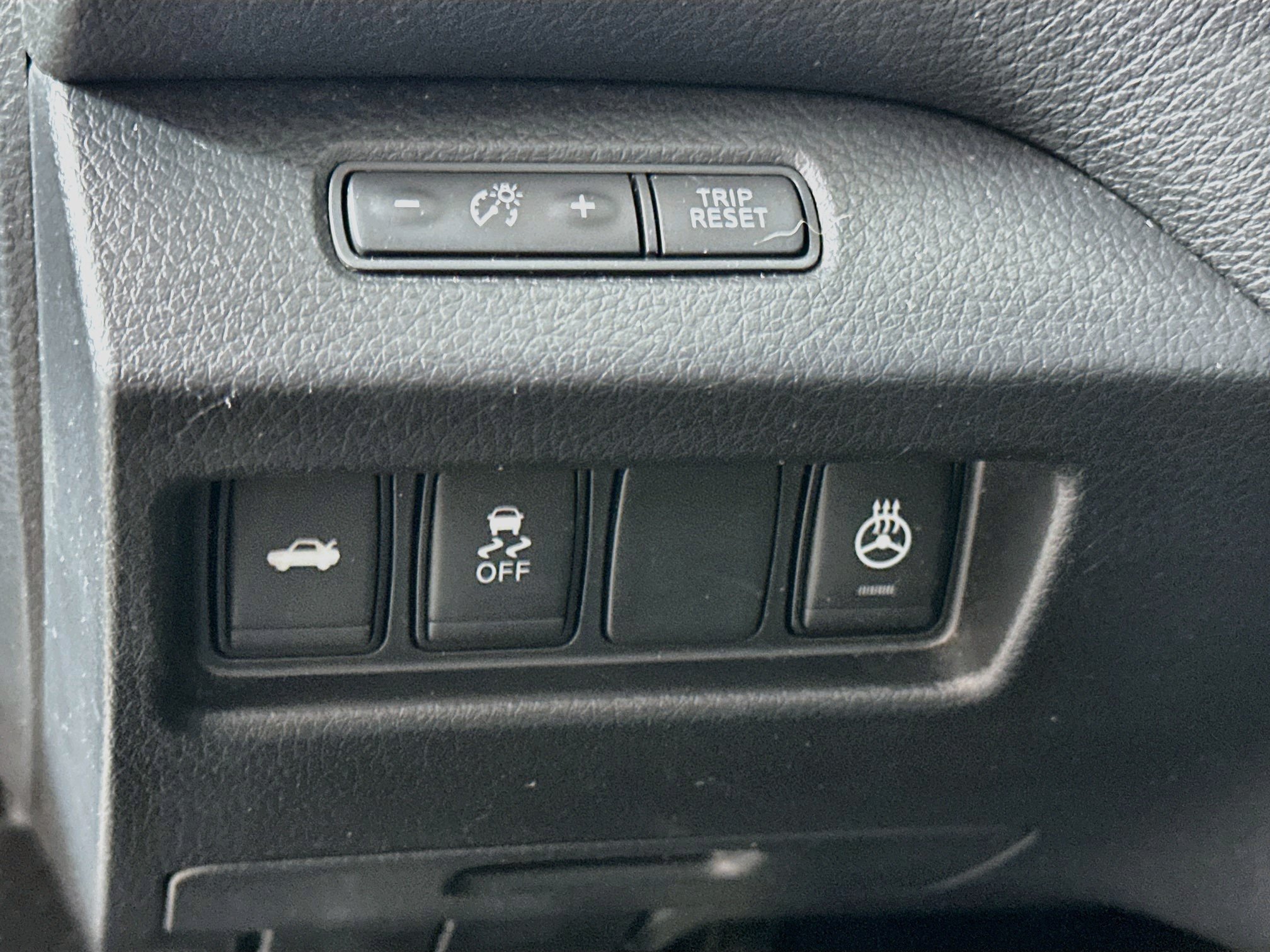 Used 2018 Nissan Altima 2.5 SL FWD image 17