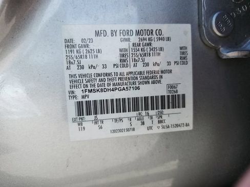 Used 2023 Ford Explorer XLT w/ Equipment Group 202A AWD/4WD image 41