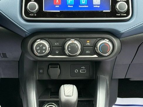 New 2025 Nissan Versa SV w/ Trunk Package image 23