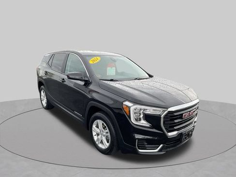 Used 2024 GMC Terrain SLE AWD/4WD image 5