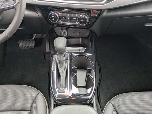 Used 2026 Chevrolet Trax ACTIV FWD image 19