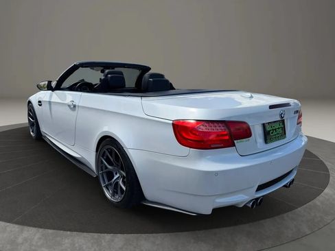 Used 2011 BMW M3 Convertible RWD image 9