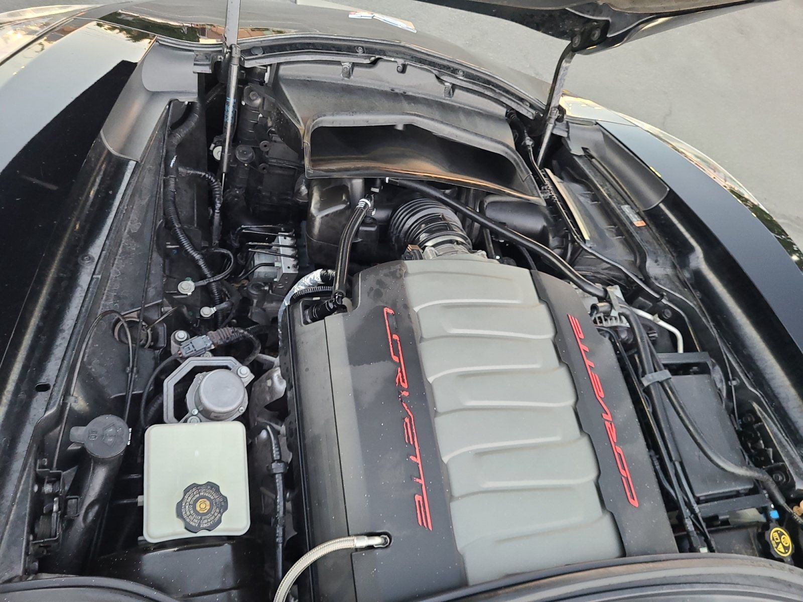 Used 2015 Chevrolet Corvette Stingray Coupe w/ 3LT Preferred Equipment Group RWD image 21