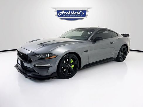 Used 2021 Ford Mustang GT Premium w/ Black Accent Package RWD image 3
