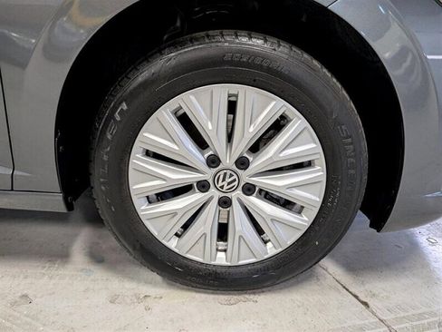 Used 2019 Volkswagen Jetta S w/ Driver Assistance Package image 12