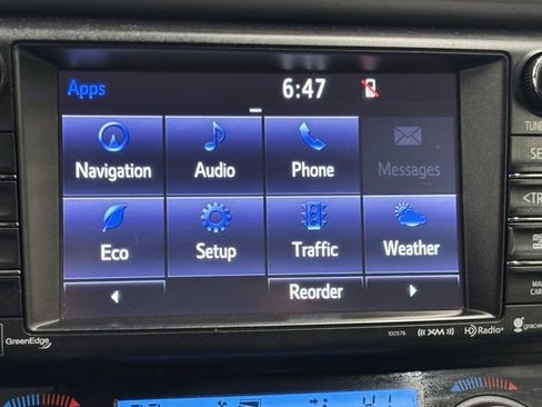 Used 2018 Toyota RAV4 Limited image 31