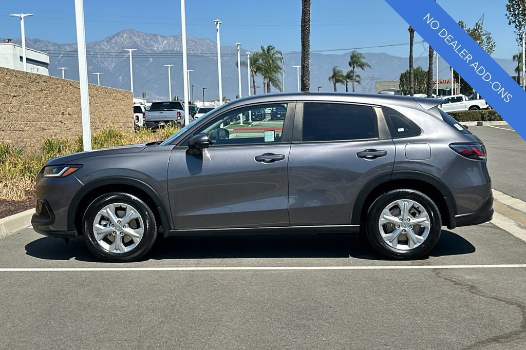 Certified 2024 Honda HR-V LX image 7