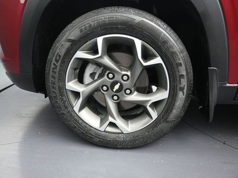 Used 2024 Chevrolet Trax LT image 10