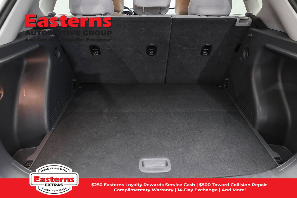 Used 2024 Hyundai Kona SEL FWD image 10