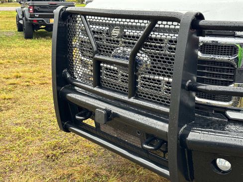 Used 2023 Ford F350 XLT w/ FX4 Off-Road Package image 10