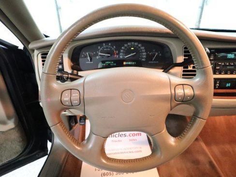 Used 2001 Buick Park Avenue w/ Prestige Pkg image 14
