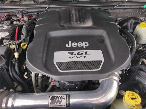 Used 2012 Jeep Wrangler Sahara w/ Connectivity Group image 20