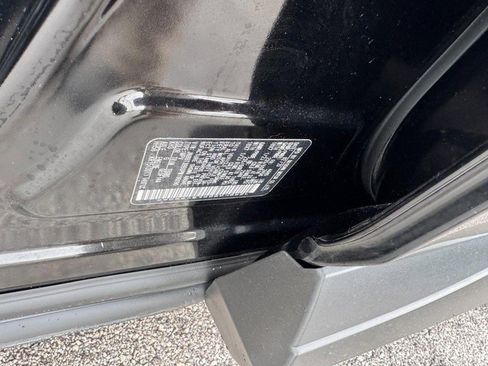 Used 2023 Nissan Rogue SV image 28