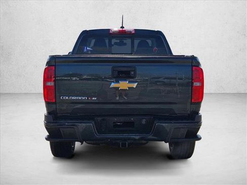Used 2017 Chevrolet Colorado Z71 image 6