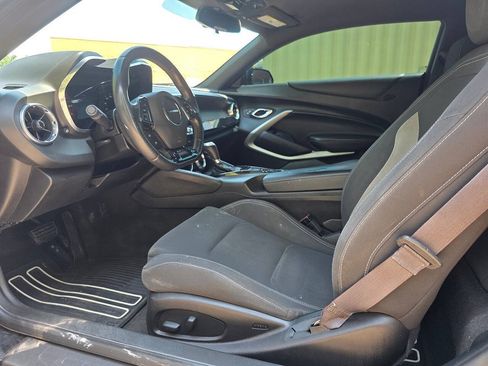Used 2017 Chevrolet Camaro SS RWD image 12
