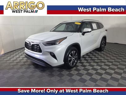 Used 2023 Toyota Highlander XLE