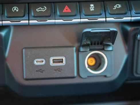 Used 2019 Chevrolet Silverado 1500 LT Trail Boss image 24