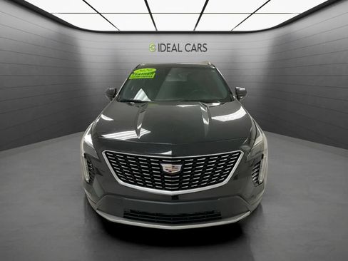 Used 2020 Cadillac XT4 Premium Luxury w/ Driver Awareness Package FWD image 2