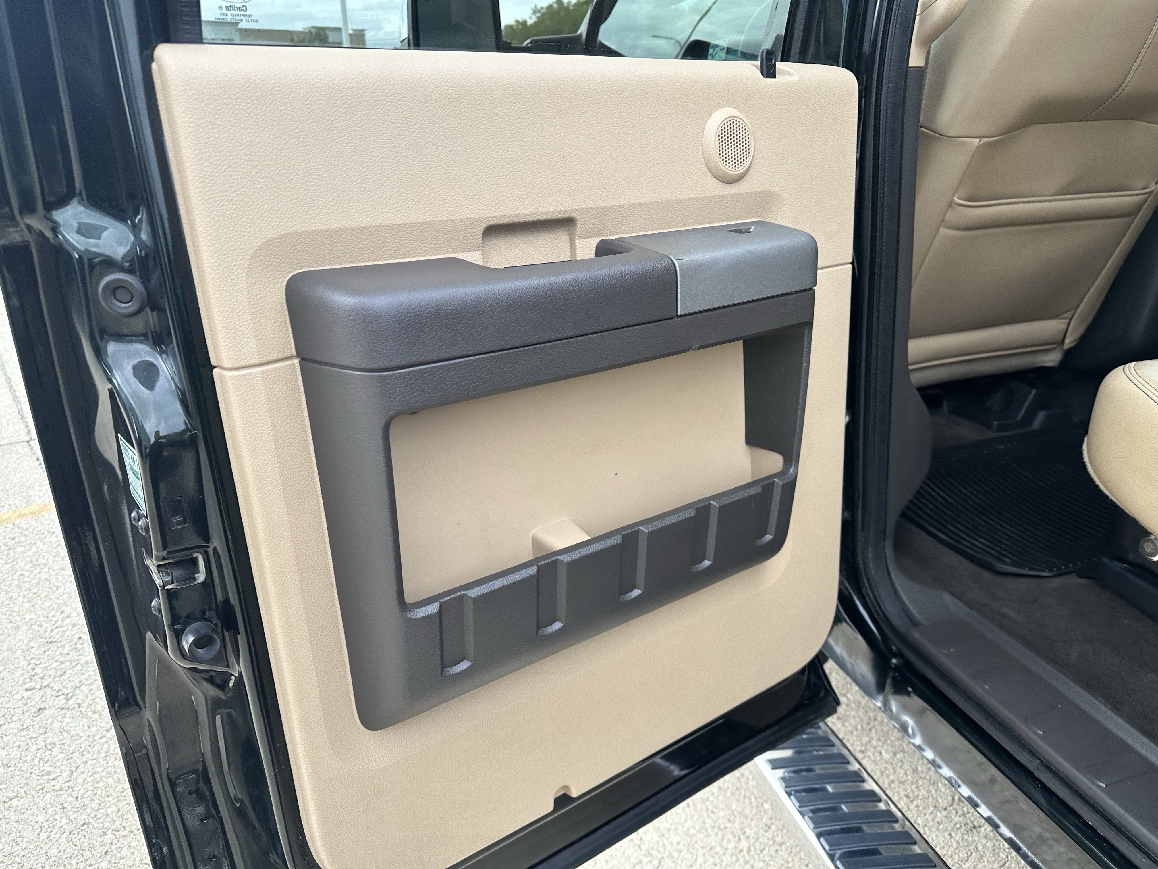 Used 2012 Ford F250 Lariat w/ Lariat Ultimate Pkg AWD/4WD image 10