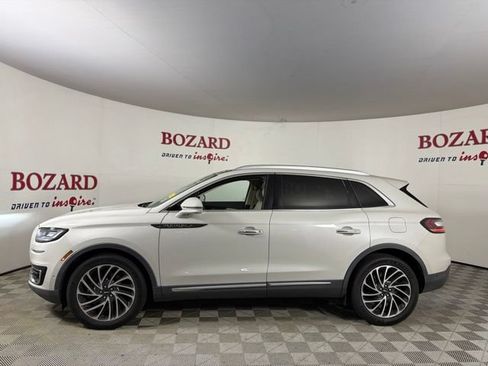 Used 2020 Lincoln Nautilus Reserve w/ Equipment Group 201A FWD image 5