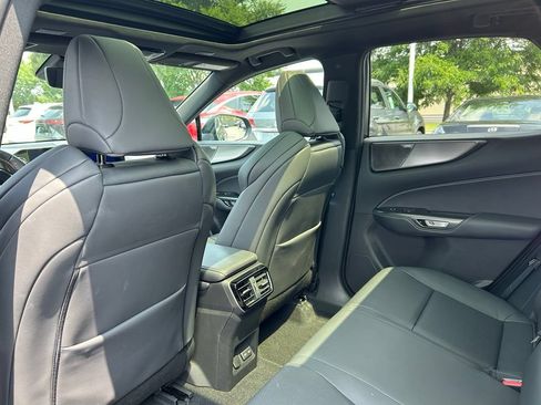 Used 2024 Lexus NX 350 F Sport AWD/4WD image 16